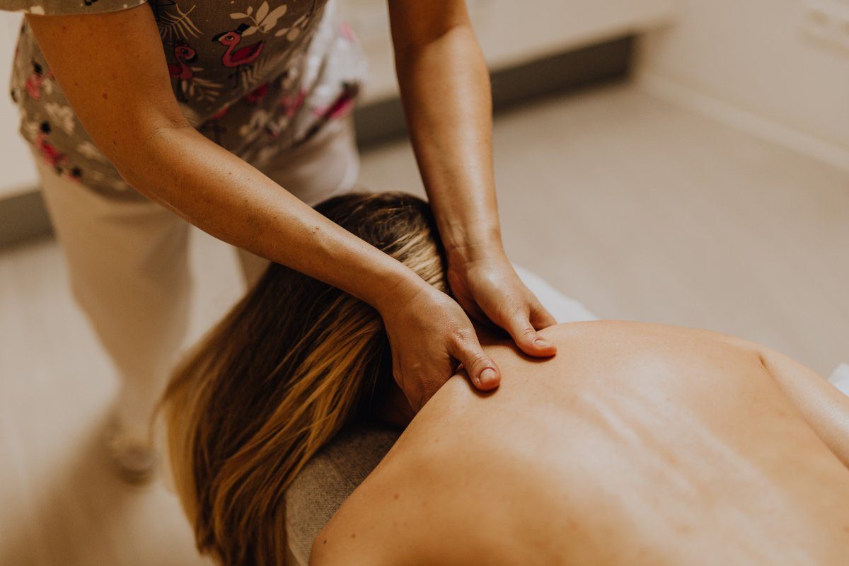 Djupgående Massage